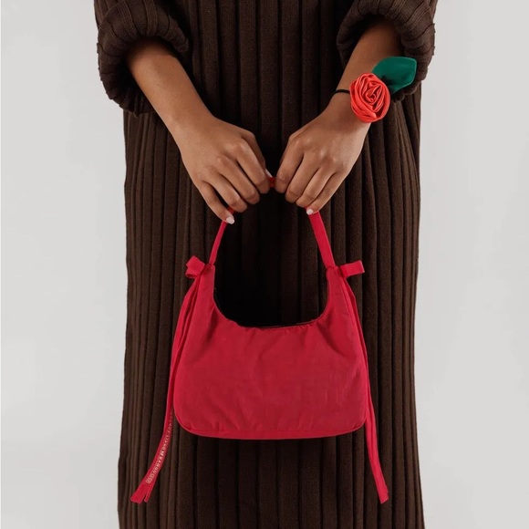 BAGGU x Sandy Liang Mini Bow Shoulder Bag in Red Candy Apple (new without tags) - Picture 2 of 3